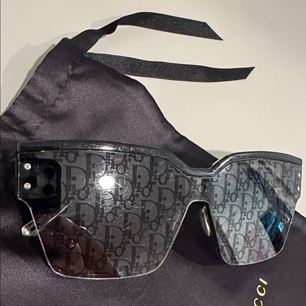 Dior Shield Sunglasses - Black